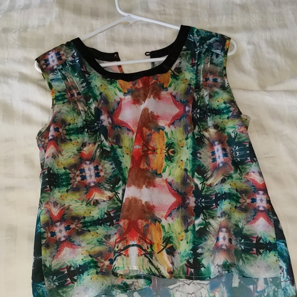 Flowy top